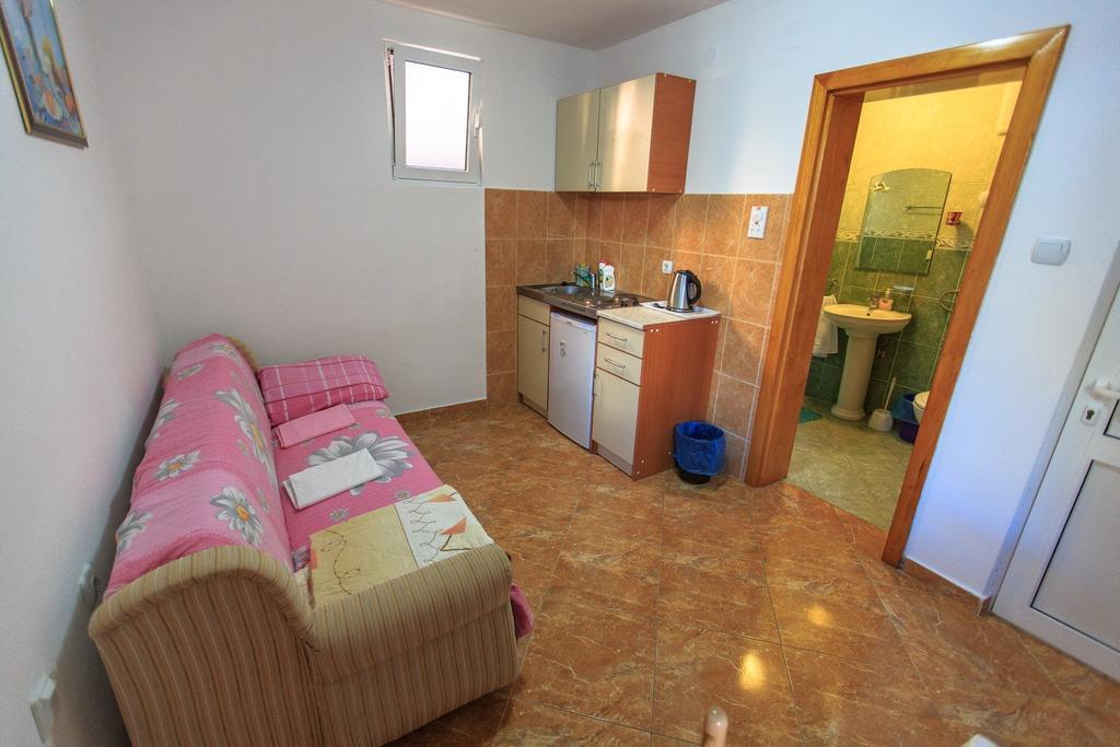 Apartments Vitic ซูโตมอเร ห้อง รูปภาพ