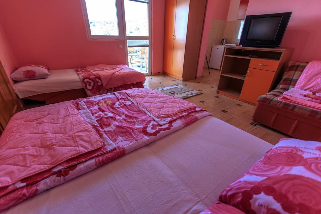 Apartments Vitic ซูโตมอเร ห้อง รูปภาพ