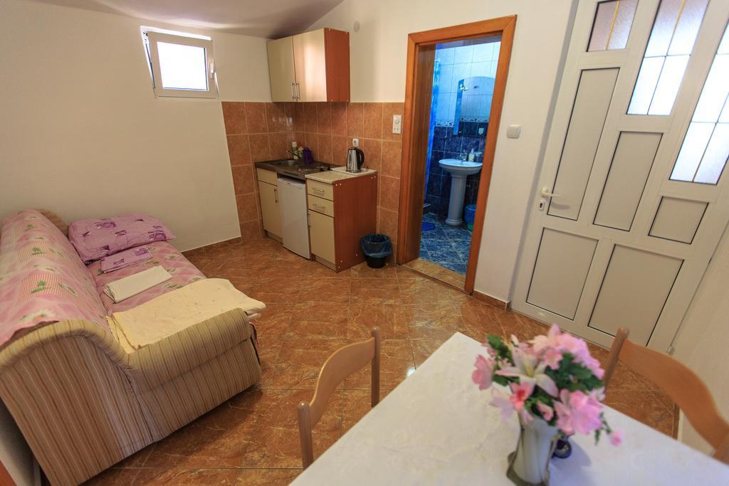 Apartments Vitic ซูโตมอเร ห้อง รูปภาพ