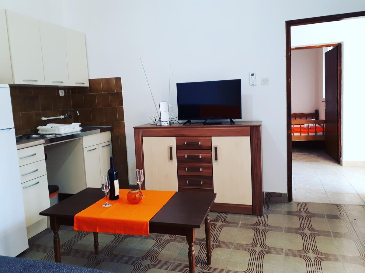 Apartments Vitic ซูโตมอเร ภายนอก รูปภาพ